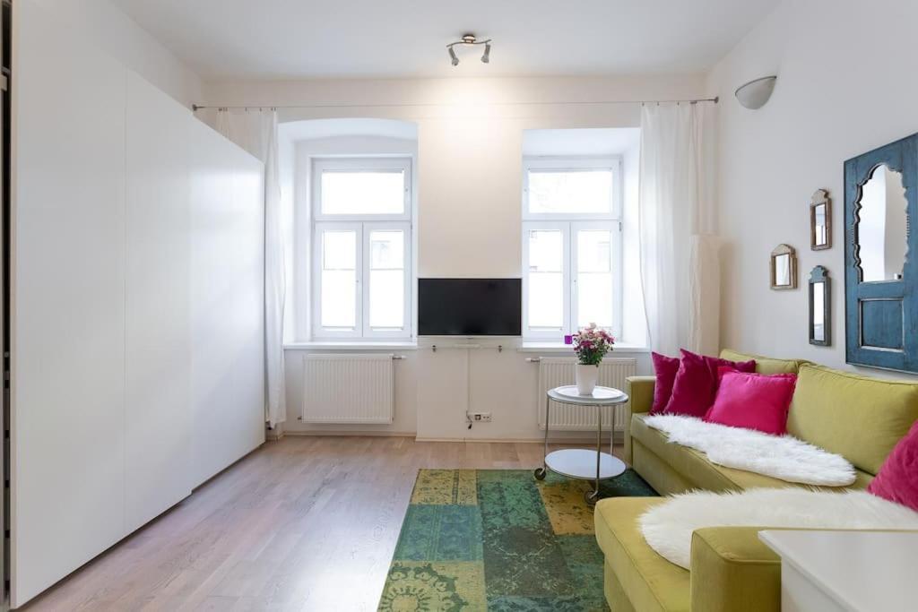 Apartment Danube Art