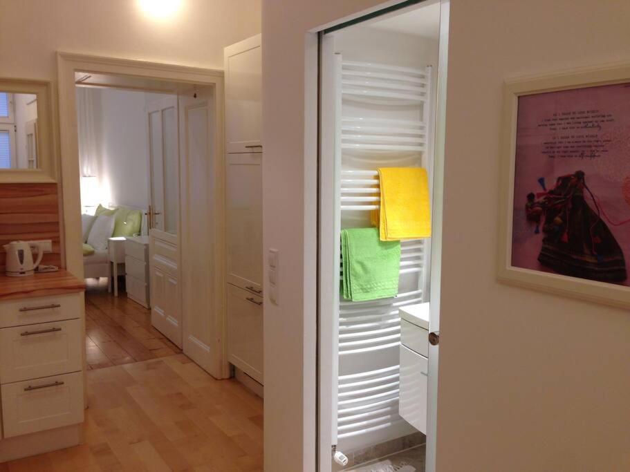 Danube Art Apartment Vienna